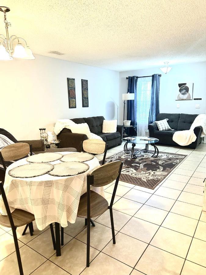 Lovely 2-Bedroom Condo W/Balcony And Free Parking ナッシュビル エクステリア 写真